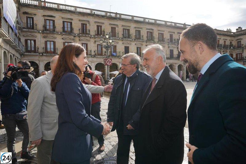 El ministro de Política Territorial aboga por impulsar la descentralización.