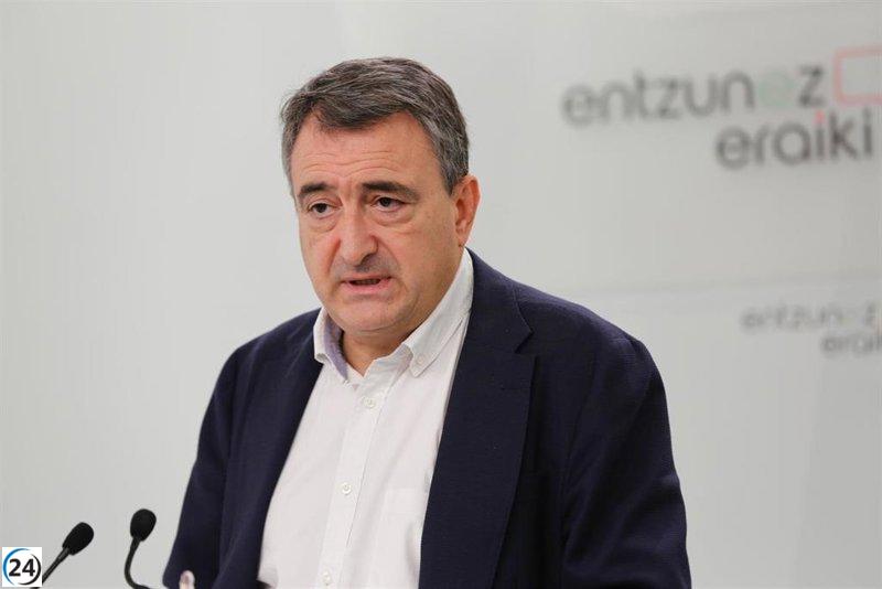 Esteban pone en duda la continuidad del PNV en el gobierno y la posibilidad de una coalición con el PSE-EE.