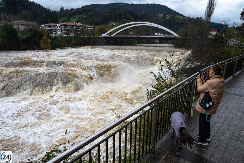 El temporal eleva al 76,6% las reservas de agua en los embalses vascos.
