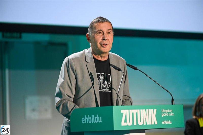 Otegi asegura que EH Bildu respalda los Presupuestos para promover la estabilidad gubernamental.