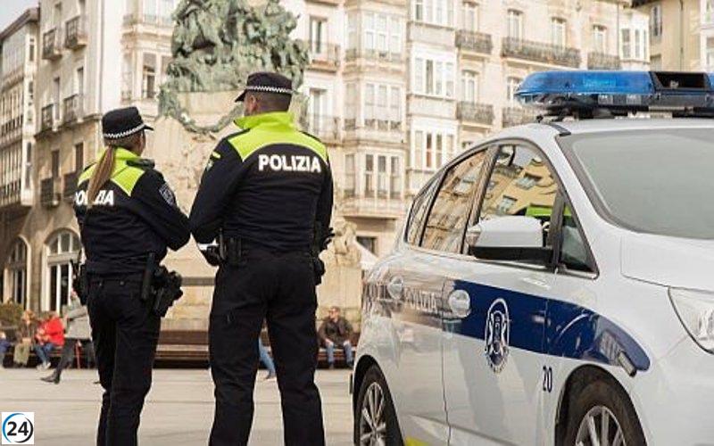 Arresto en Vitoria-Gasteiz por agredir a dos mujeres y enfrentar a la policía.