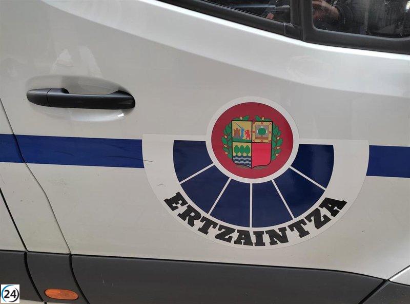 Ataca con tres puñaladas a un hombre en Bilbao en un intento de robo.