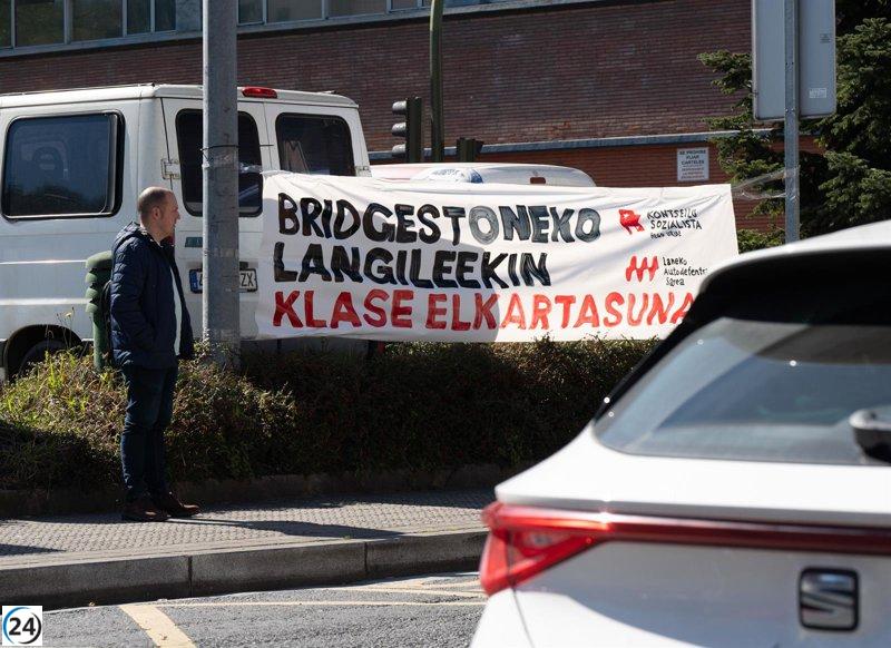 Las autoridades vascas exigen a Bridgestone un plan industrial sostenible para Basauri.