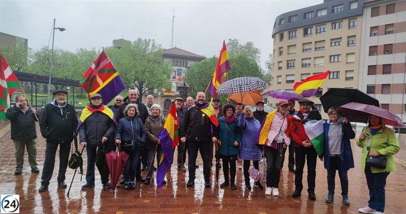 Podemos aboga por una república que asegure derechos para todos y excluya la desigualdad.