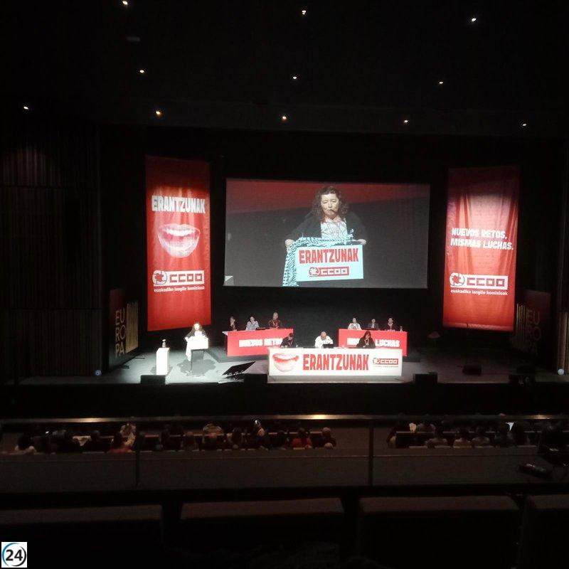 García (CCOO) urge a la patronal vasca a priorizar salarios justos y jornadas laborales más cortas.