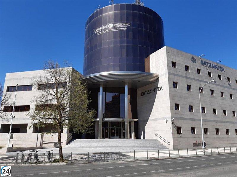 Liberan a dos arrestados por lesiones tras una violenta pelea con cuchillos en Vitoria.