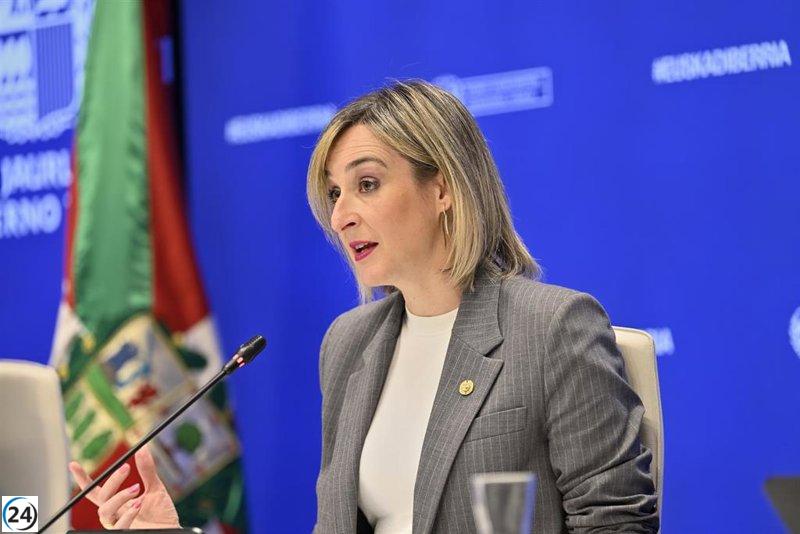 Ubarretxena enfatiza la nueva accesibilidad a la Seguridad Social en Euskadi.