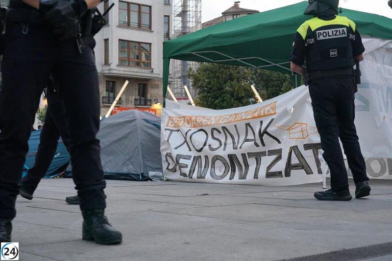 Liberan a los cuatro jóvenes arrestados durante la acampada no autorizada de GKS en Vitoria.