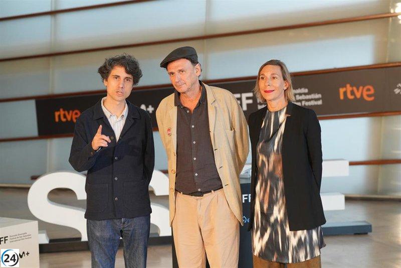 Guerín explora la búsqueda de lo universal a través de lo cotidiano en 'Historias del buen valle'.