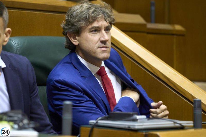 Andueza advierte sobre la unión nacionalista en Euskadi para fomentar la identidad regional.