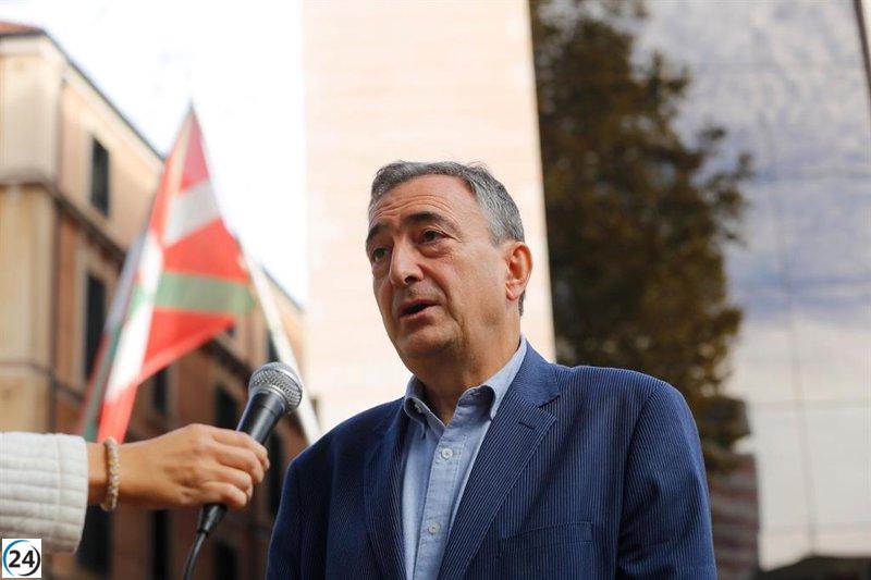 Esteban destaca que la colaboración entre PNV y PSE ha sido positiva, minimizando el impacto de las controversias.