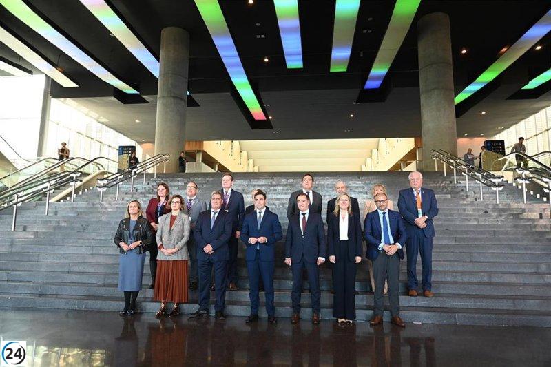 Pradales demanda un sólido apoyo estatal y europeo para salvaguardar la industria del acero, esencial para el futuro de la economía vasca.