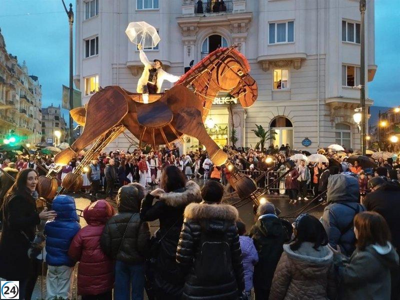 Casi 75.000 bilbaínos desafían el mal tiempo para dar la bienvenida a Olentzero y Mari Domingi.