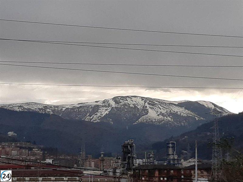 Euskadi seguirá en alerta por nieve en el interior a menos de 1.000 metros hasta el domingo por la mañana.