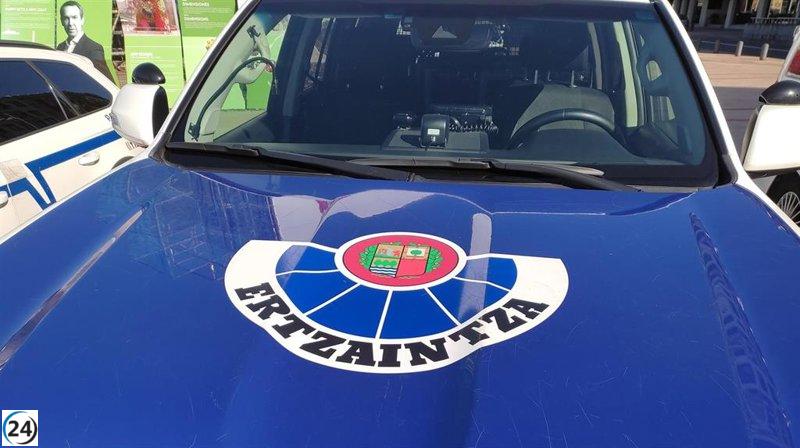 Detenido un hombre de 67 años intentando robar en un domicilio en Hondarribia.