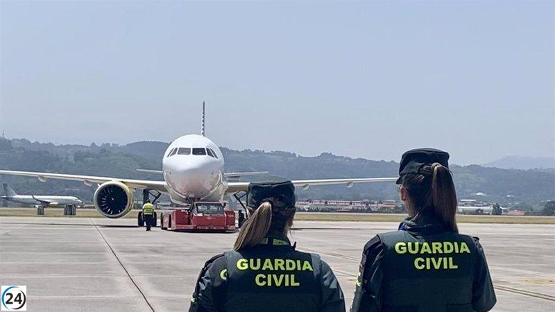 Atrapados 4,6 kilos de cocaína en maleta procedente de Brasil en aeropuerto de Bilbao.