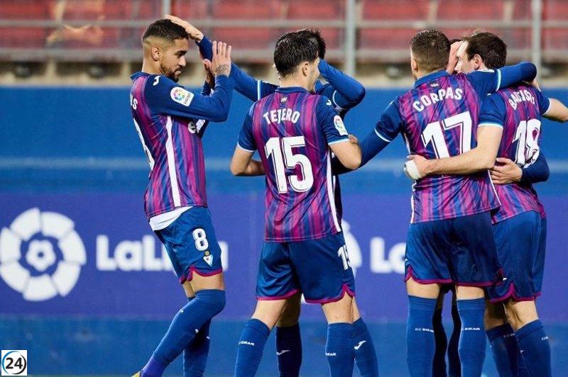 Eibar-Las Palmas y Alavés-Granada: partidos clave en la lucha por el ascenso en LaLiga SmartBank.