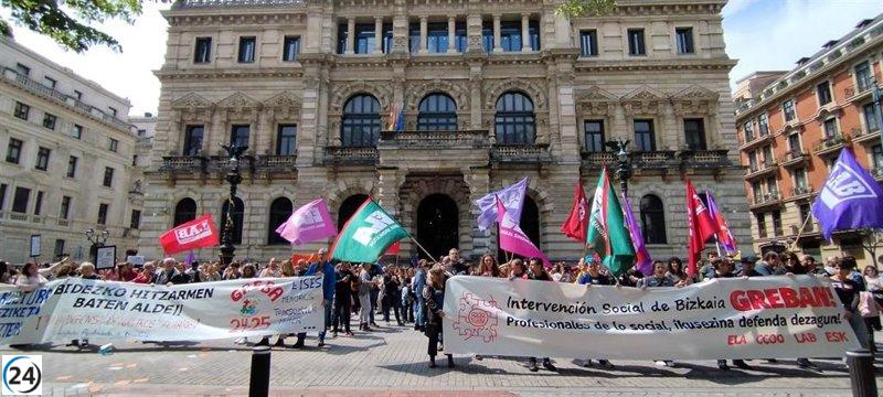 Trabajadoras vascas de intervención social sufren bloqueo de convenios y falta de medidas laborales seguras.