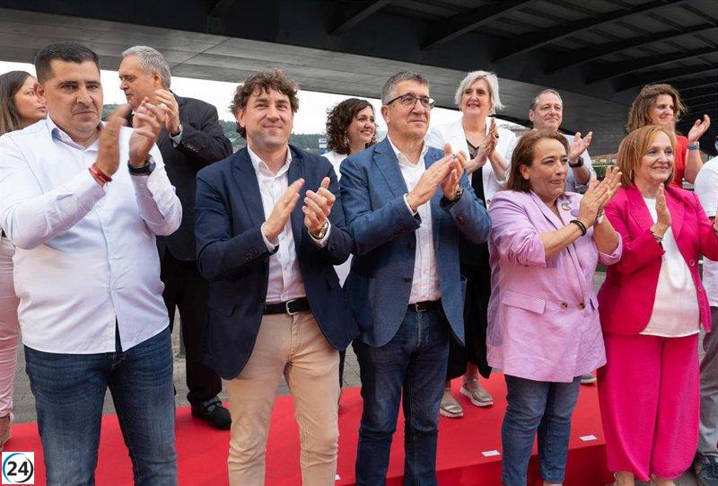 López asegura lealtad a Sánchez enfrentando a 