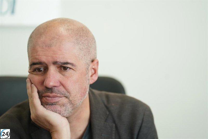El líder de CCOO, Unai Sordo, niega vínculos con teorías conspirativas y la influencia de Trump en el voto por correo.