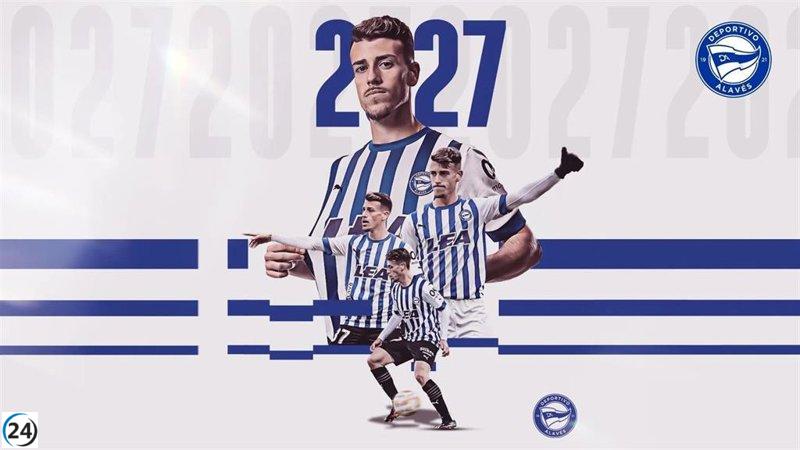 El talentoso Antonio Blanco se une al Alavés por cuatro años.