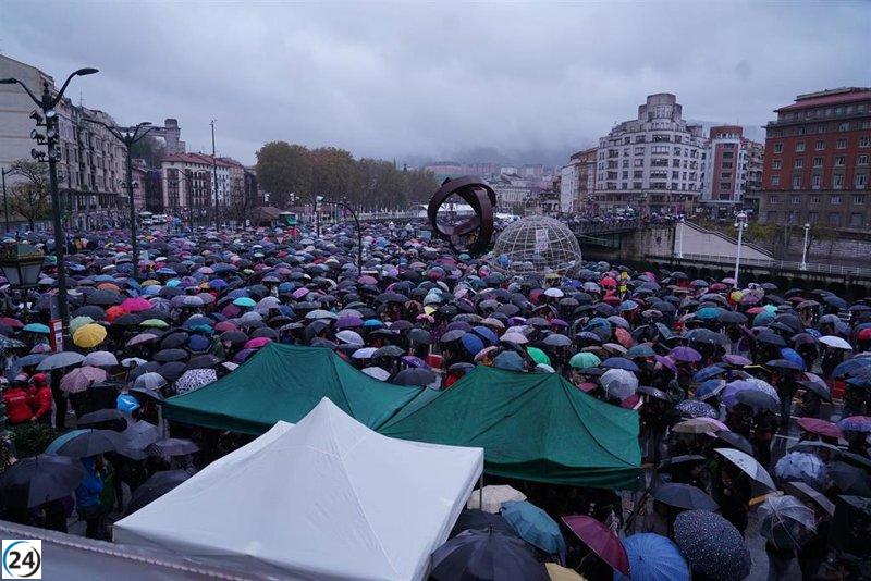Sindicatos y Movimiento Feminista celebran la huelga general feminista como un logro histórico por la igualdad.